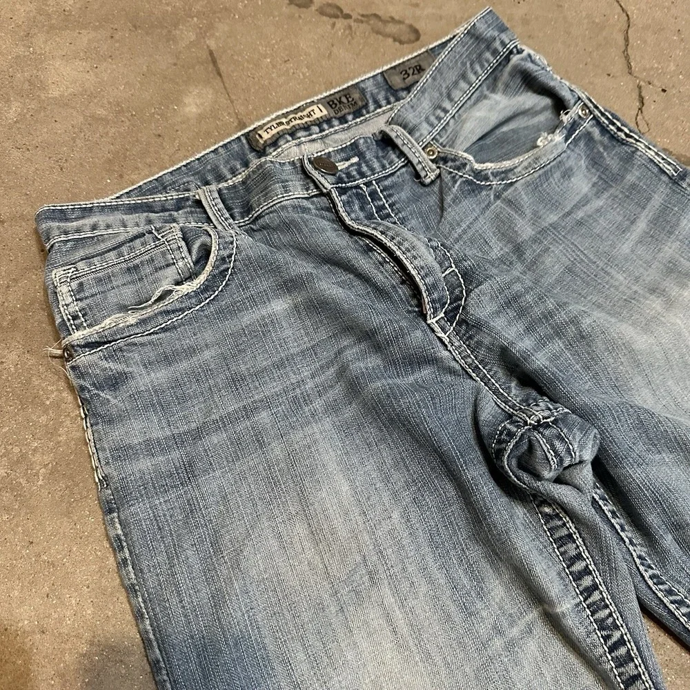 BKE Tyler Straight Jeans Men 32R 32x32 Blue Light Wash Denim Y2K Buckle Baggy
